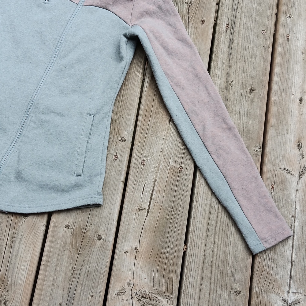 Bench sweatshirt - Picture 3 of 10